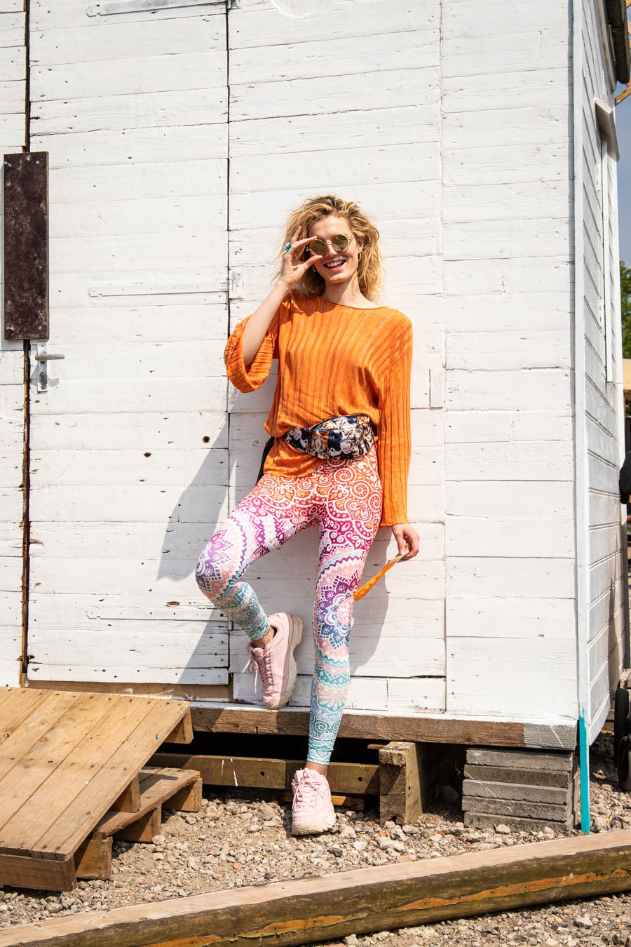 Festivalleggings op een festival